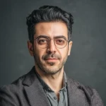 امیرحسین شمس نویسنده تحریریه مجله دلی شین