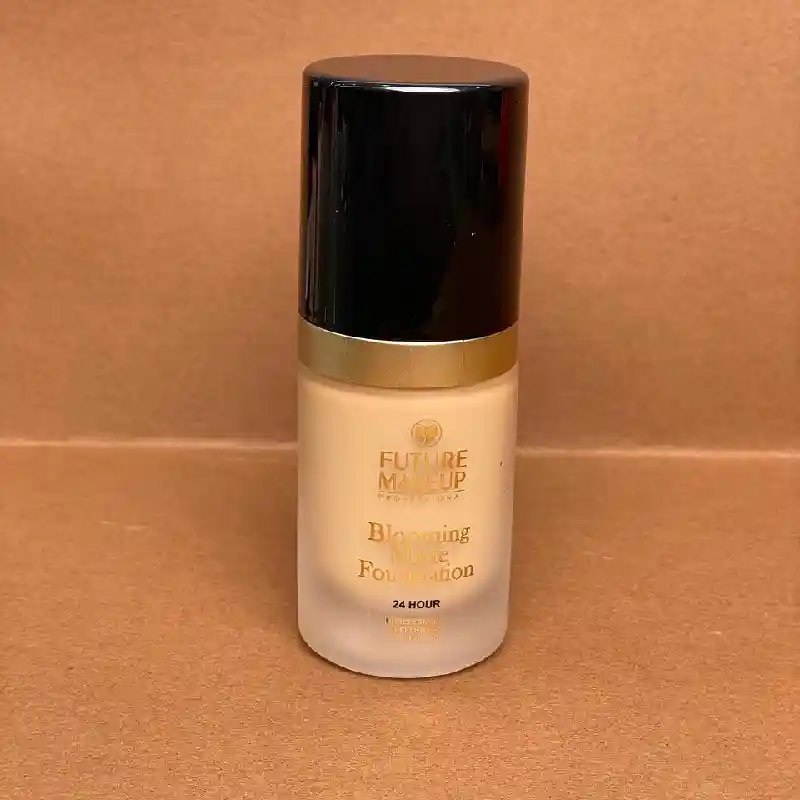 تصویر کرم پودر طرح توفیسد فیوچر میکاپ